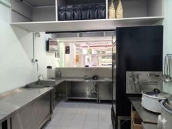 Tampines Street 21 (D18), Shop House #557826481